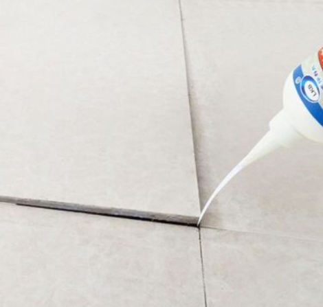 平原瓷砖空鼓维修公司分享卫生间瓷砖脱落的原因可能有以下几点